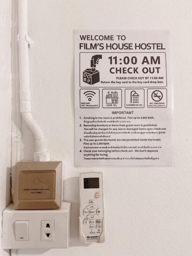 Films House Hostel Bangsaen Eksteriør bilde